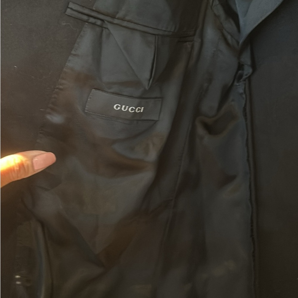 Men’s Gucci black blazer elegant and understated